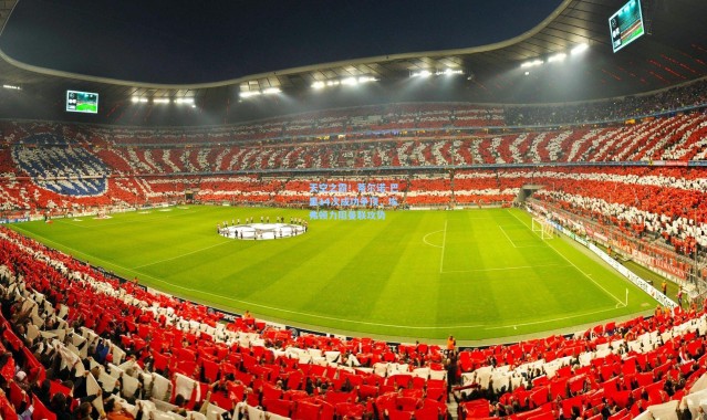 彩客网官网登录-天空之霸！蒂尔诺-巴里14次成功争顶，埃弗顿力阻曼联攻势